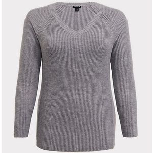 Torrid - GREY RAGLAN SLEEVE RIBBED PULLOVER TUNIC